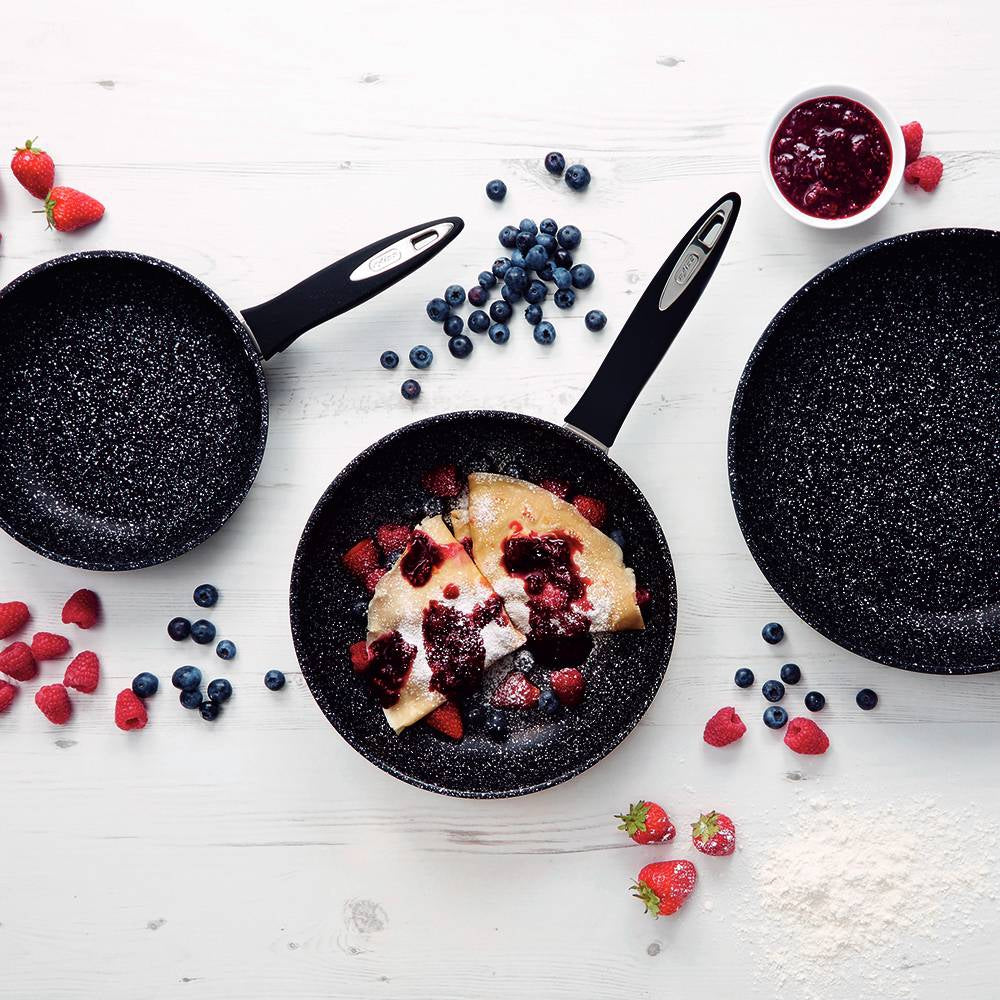 Zyliss Cookware: Non-Stick vs Ceramic