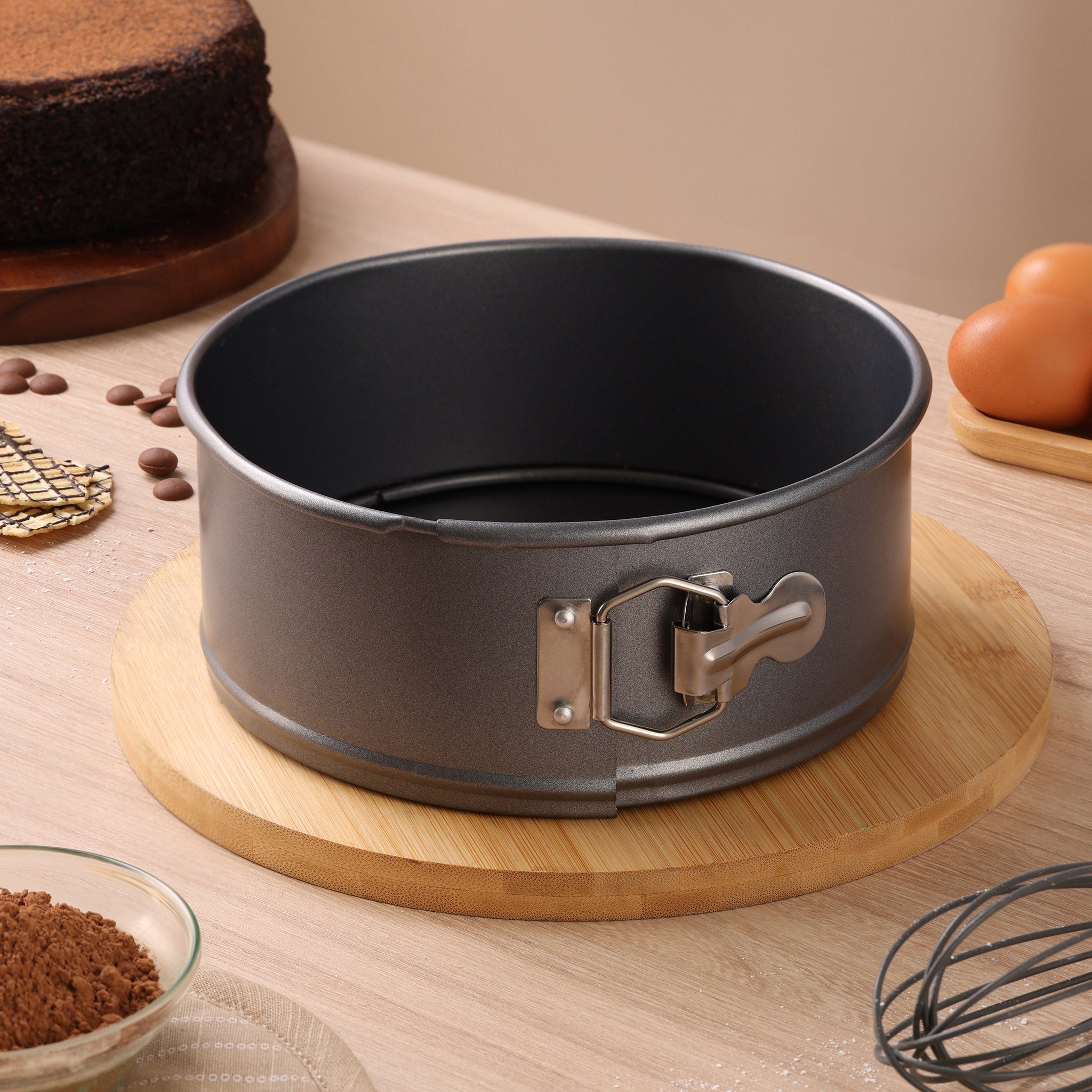Zyliss Non-Stick Springform Cake Pan | Easy Release Bakeware