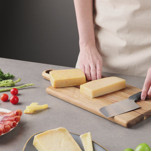 Zyliss Utility Cheese Cleaver — product animation