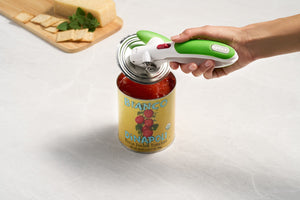 Zyliss Lock N' Lift Can Opener with Lid Lifter Magnet, Green