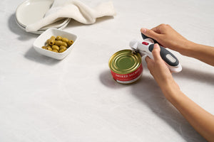 Zyliss Lock N' Lift Can Opener with Lid Lifter Magnet, White